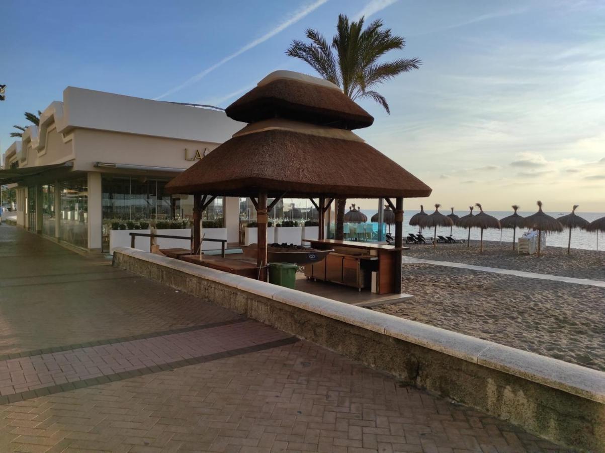 Atico Primera Linea Marina Beach ฟูเอนฮิโรลา ภายนอก รูปภาพ
